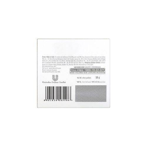 Lakme Perfect Radiance - Lightening Light Cream With Sunscreen, 50 g