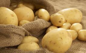 Potato - white Aalu 2.5 kg